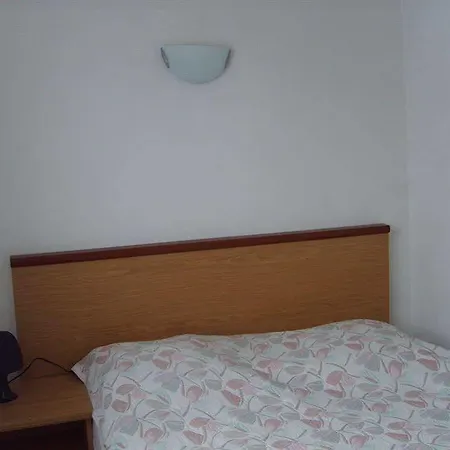 L'eterle Apartment *